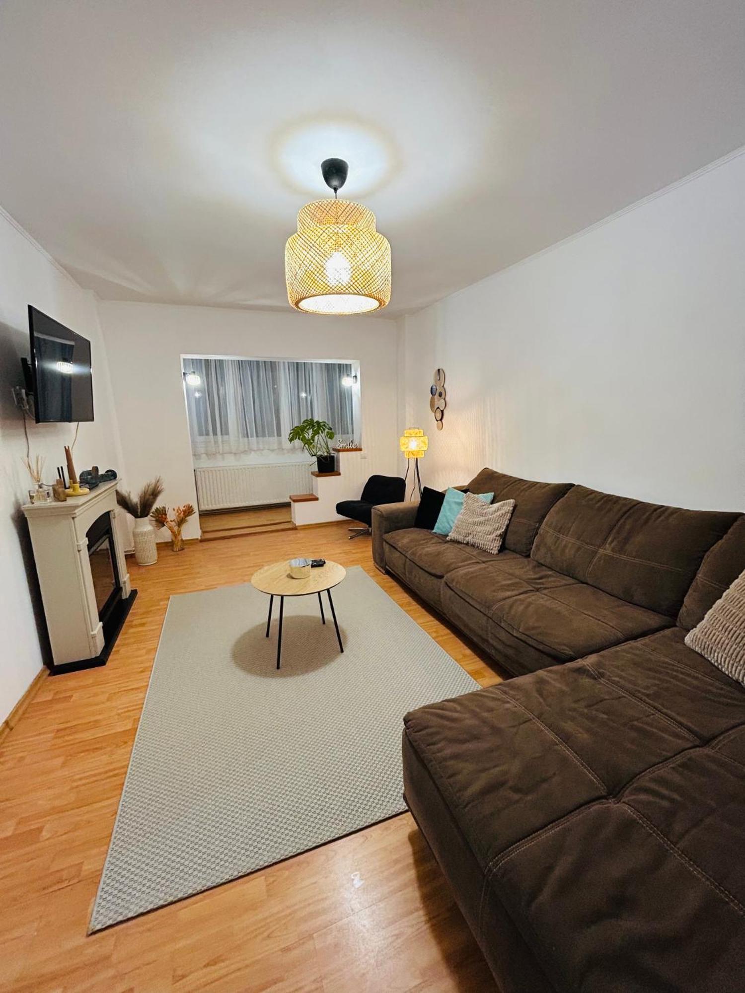 Delis Apartment Sinaia Buitenkant foto
